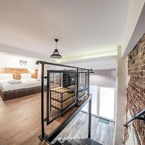 penthouse-life-apartment.sofiahotelsbg.com/